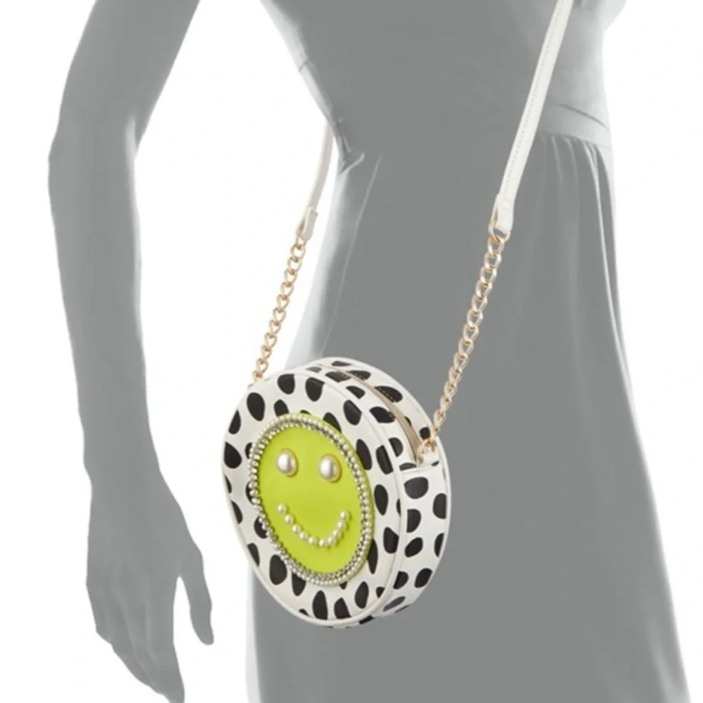 Betsey Johnson Smiley Bag - Picture 1 of 16